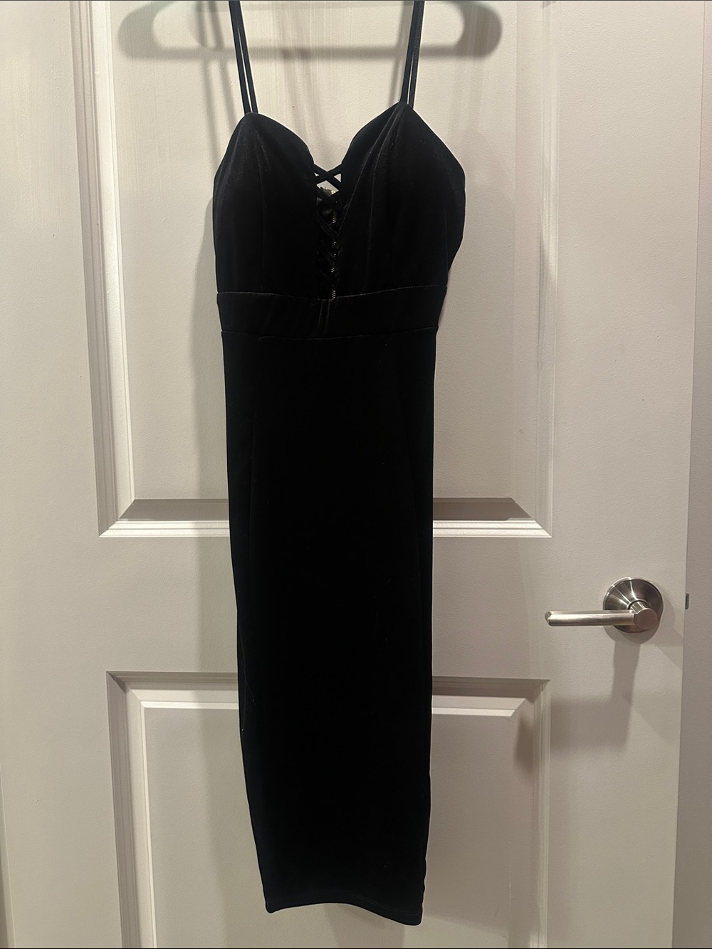 Joe & Elle Black Velvet Lace-Up Midi Dress